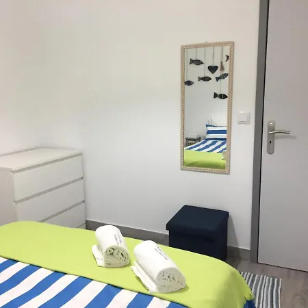 Casa De Ferias Na 4+1 *